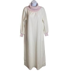 Vintage Evelyn Pearson Womens 70’s Cream Ribbed Maxi Housecoat Size S Loungewear